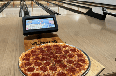 wengers pizza
